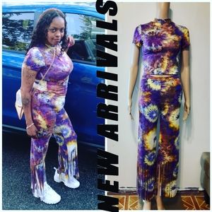 Two-piece tie-dye color